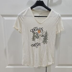 Maurices Cream Graphic V-Neck Tee
